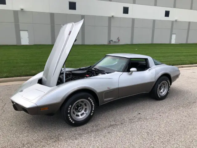 1978 corvette l-82 silver anniversary