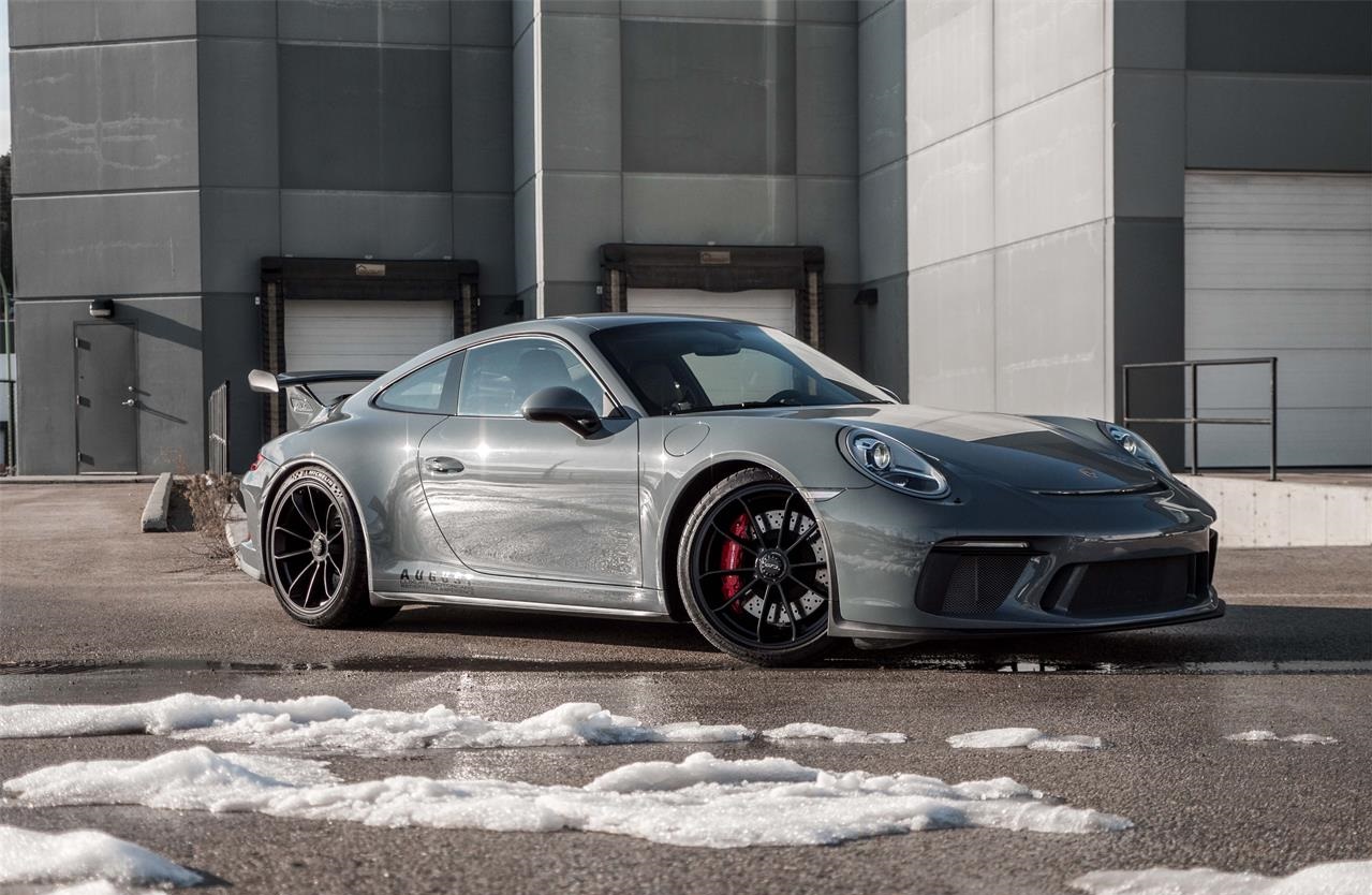 2018 porsche 911