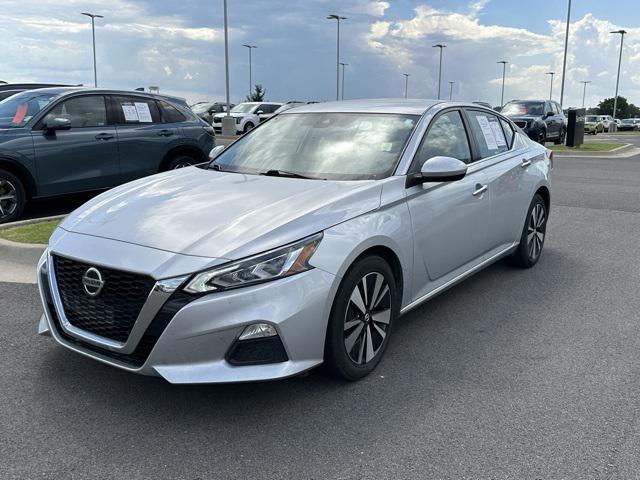 2022 nissan altima 2.5 sv