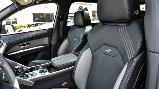 2023 Bentley Bentayga
