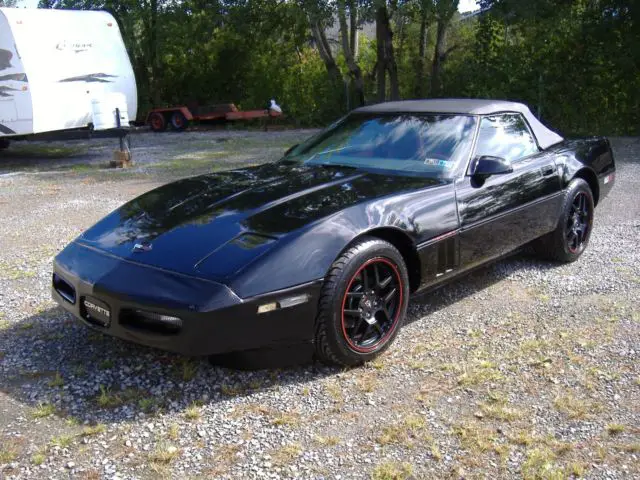 1986 corvette convertible ( indy pace car )