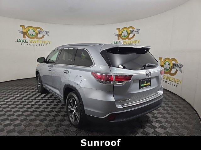 2016 toyota highlander xle