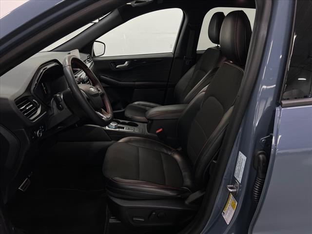 2023 ford escape st-line select