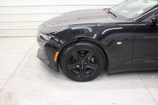 2017 chevrolet camaro 1lt