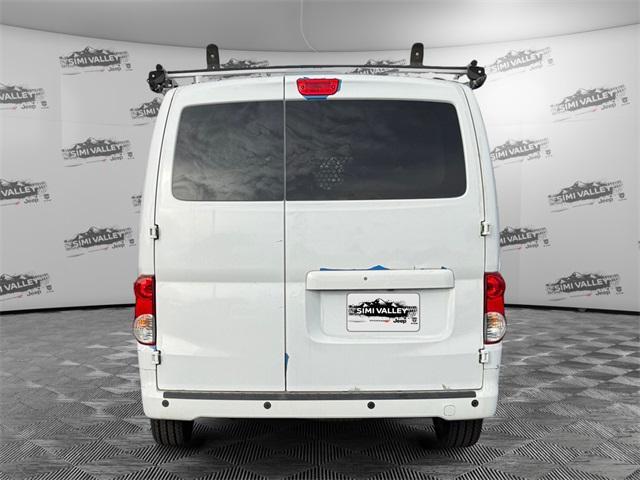2021 nissan nv200 sv