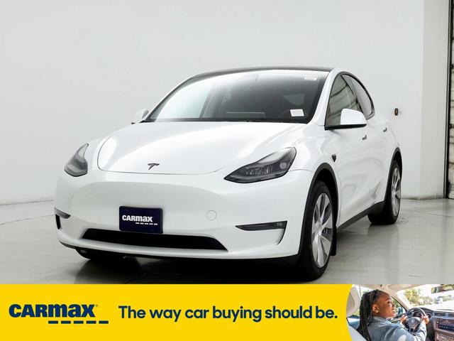 2022 tesla model y long range