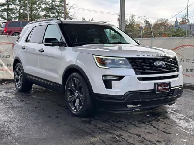2018 ford explorer sport