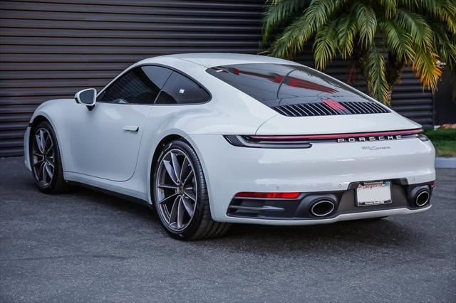 2021 porsche 911 carrera