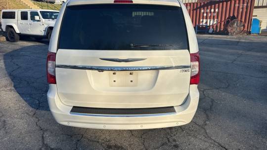 2013 Chrysler Town & Country