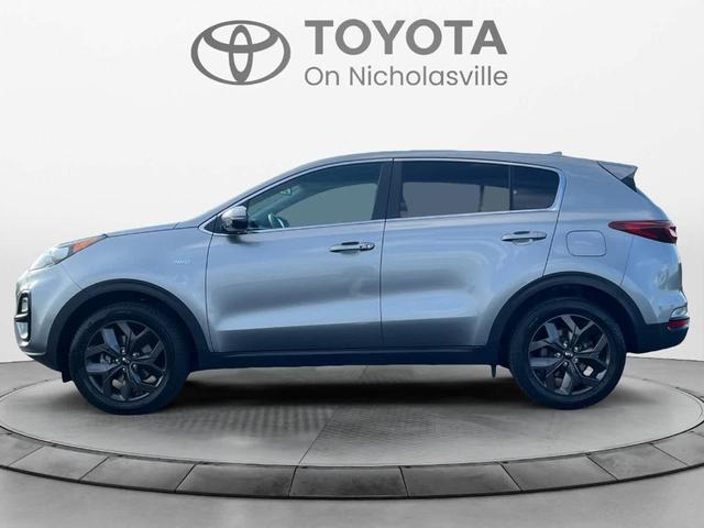 2022 kia sportage lx