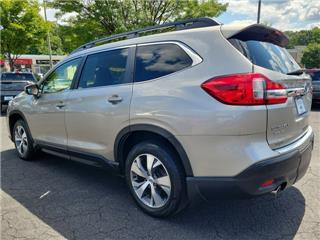 2019 Subaru Ascent premium 8-passenger