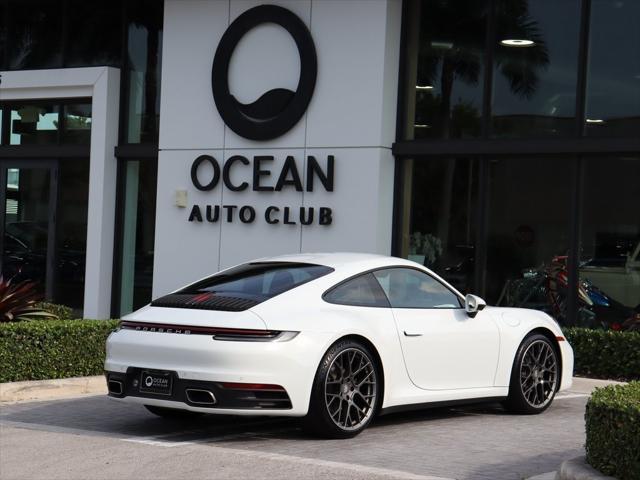 2023 porsche 911 carrera