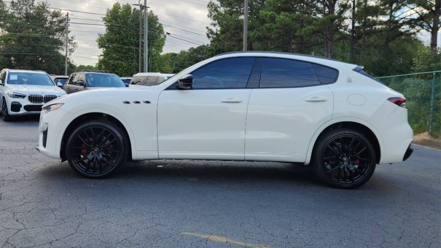 2021 maserati levante base
