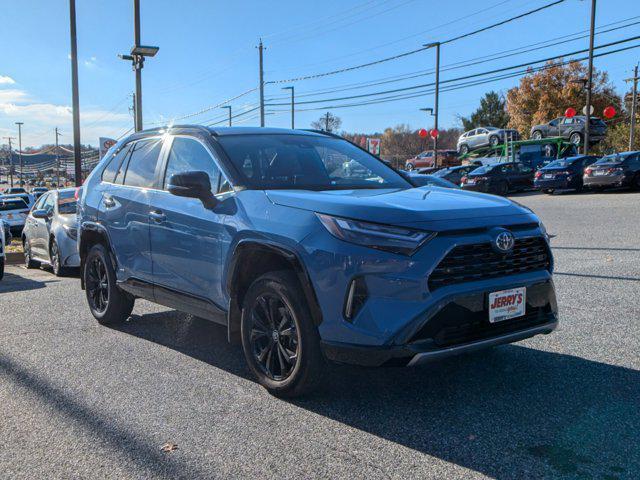 2022 toyota rav4 hybrid se