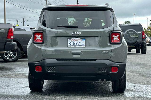 2020 jeep renegade latitude