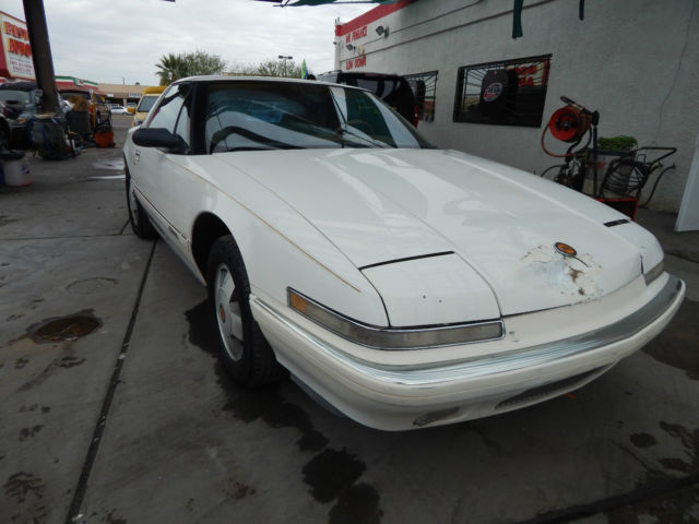 1990 buick reatta coupe 2-door 3.8l 1 owner arizona southwest no rust rare!!!!