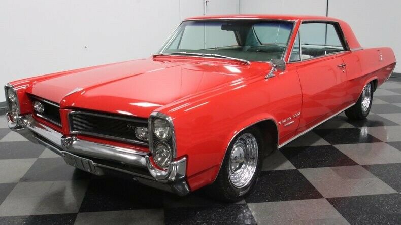 classic vintage chrome grand prix 455 v8 4-speed manual transmission red
