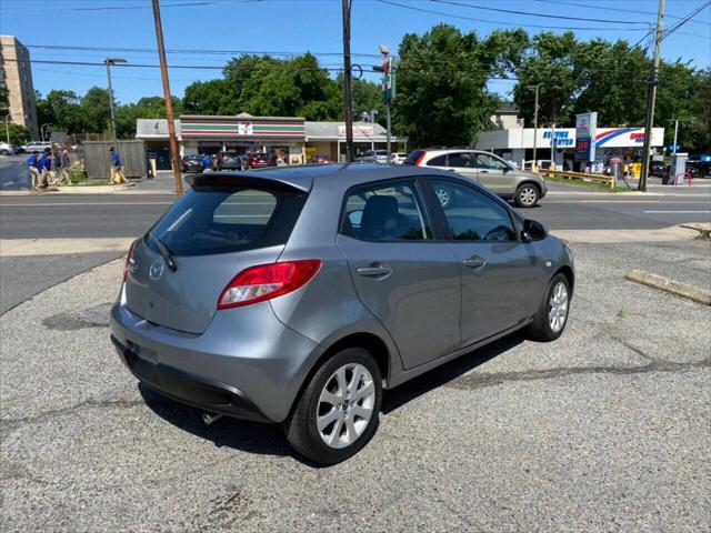 2014 mazda mazda2 touring