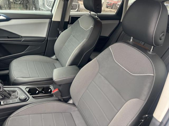 2023 volkswagen taos 1.5t se