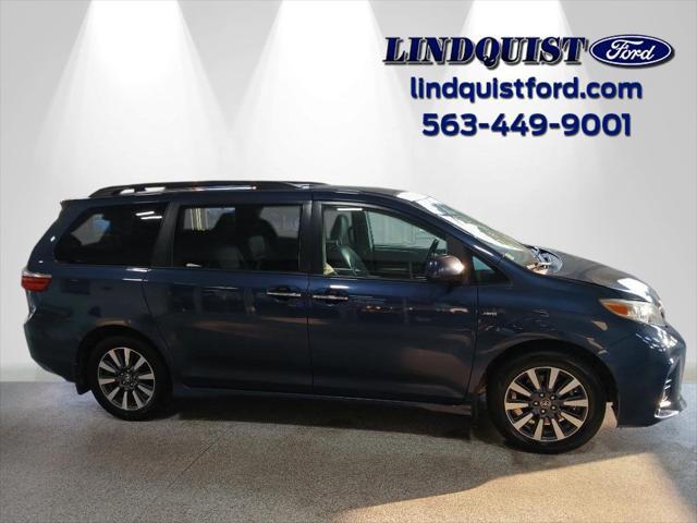 2019 toyota sienna xle