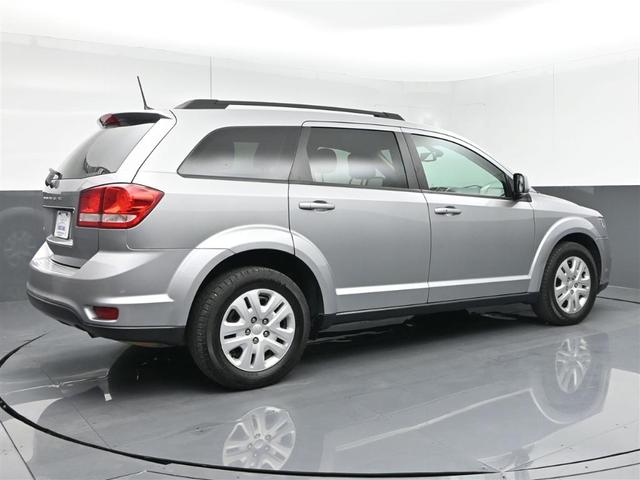 2019 dodge journey se
