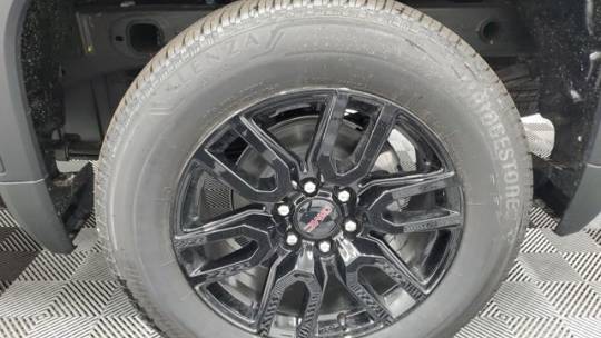 2023 gmc sierra 1500 elevation standard