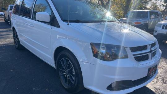 2017 Dodge Grand caravan
