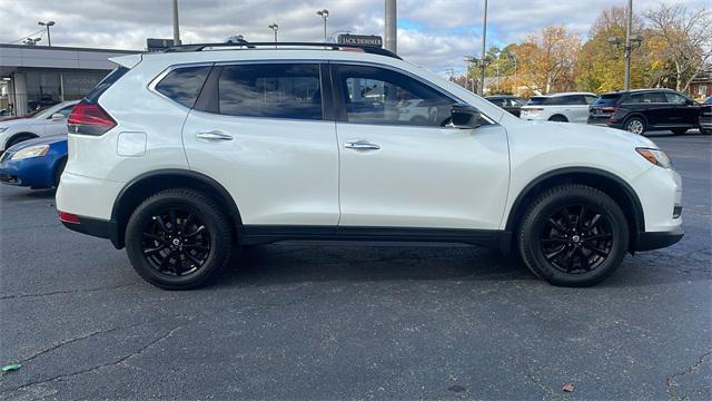 2017 nissan rogue sv