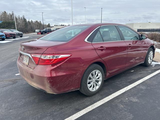2016 toyota camry t mulliner