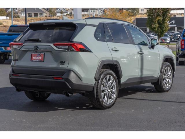 2021 toyota rav4 xle