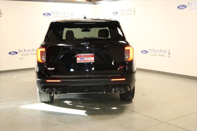 2022 ford explorer st