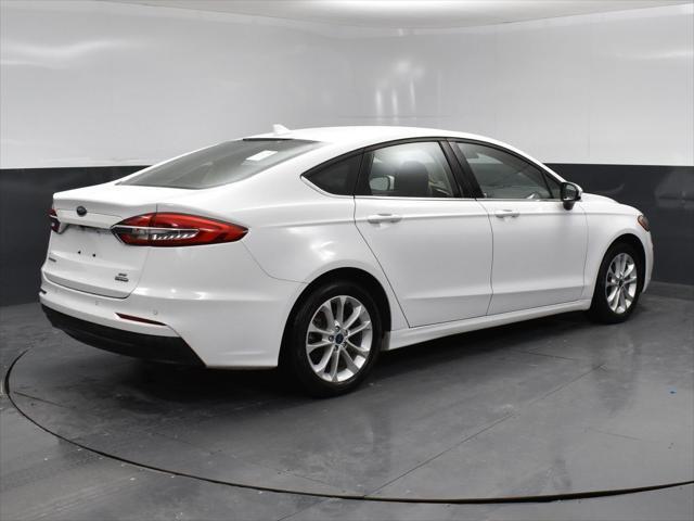 2020 ford fusion hybrid se