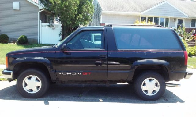 classic 1993 gmc yukon gt beast! 4wd flowmasters 5.7l chevrolet tahoe 2door 2dr