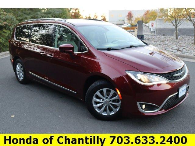 2018 chrysler pacifica touring l plus