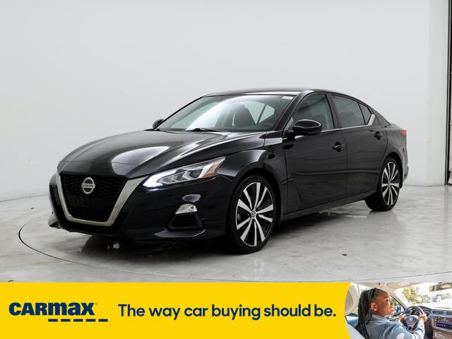2020 nissan altima sr