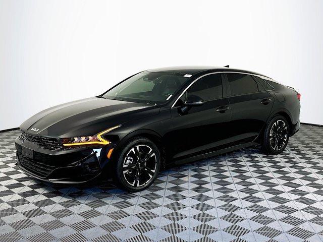 2022 kia k5 gt-line