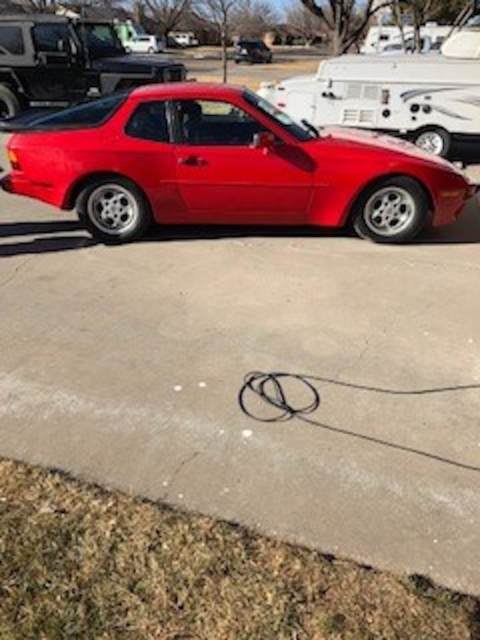1986 porsche 944 hatch back