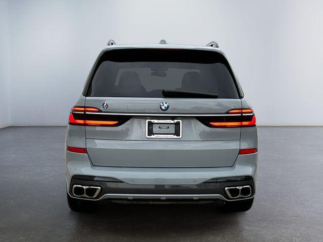 2024 bmw x7 m60i