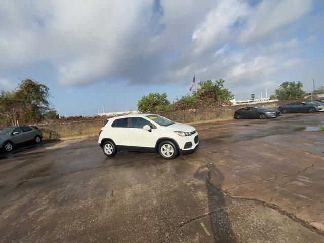 2020 chevrolet trax ls
