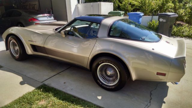 1982 chevrolet corvette collector edition 32500 miles silver beige metallic