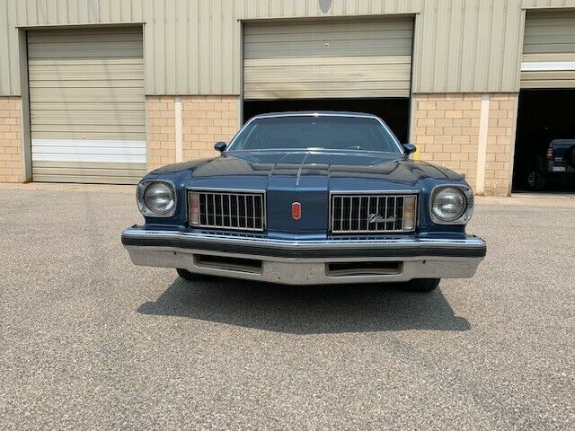 1975 oldsmobile cutlass salon colonnade hardtop sedan