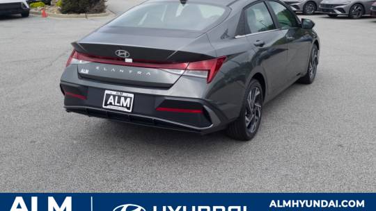 2024 Hyundai Elantra