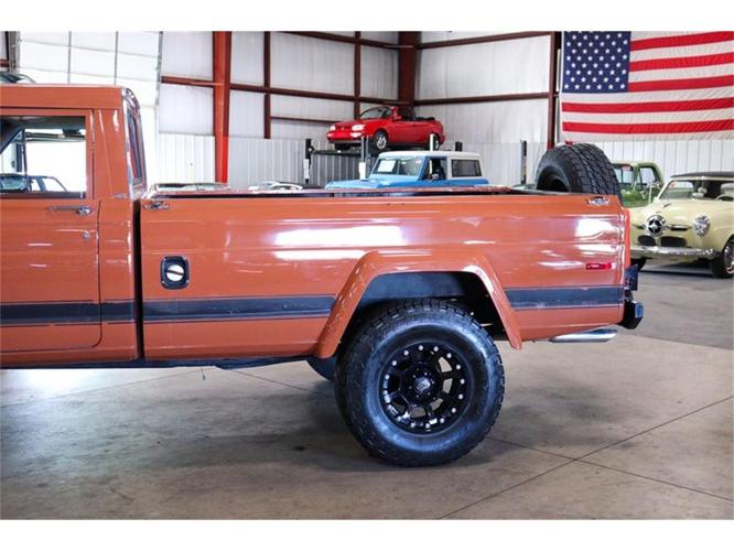 1980 jeep j10 in kentwood, michigan
