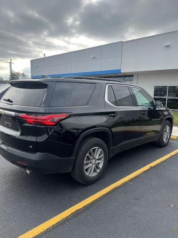 2022 chevrolet traverse lt cloth