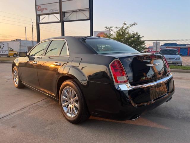 2011 chrysler 300 limited