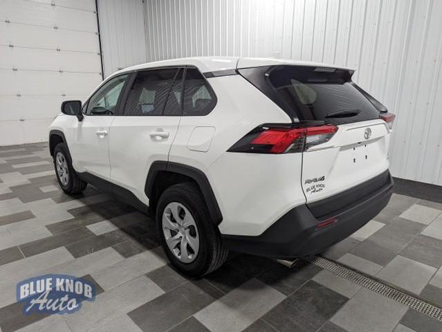 2024 toyota rav4 le