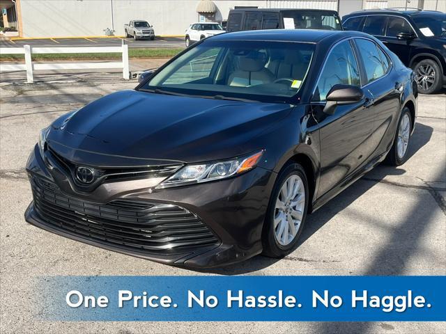 2018 toyota camry le