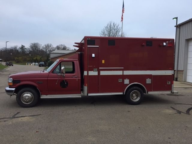 1993 ford f-350 xlt standard cab pickup 2-door 7.3l