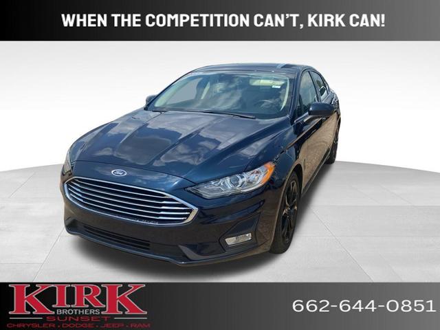 2020 ford fusion se