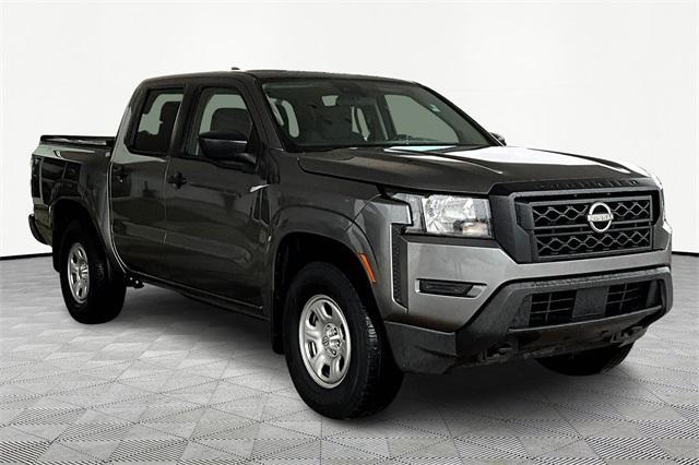 2022 nissan frontier s